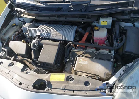 2010 Toyota Prius Ii z USA, uszkodzony, nr VIN JTDKN3DU7A0005092